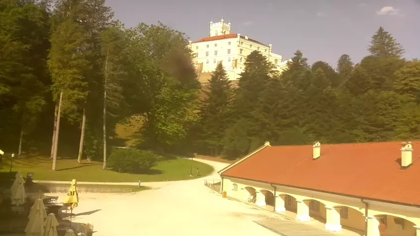 Замок Тракошчан прямая трансляция